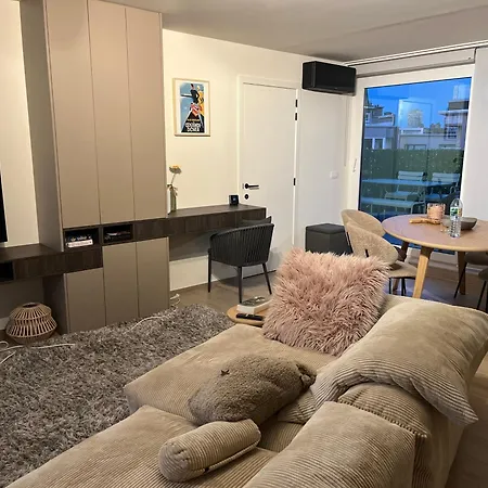 Apartment Penthouse Voor 2 Met 2 Ruime Terrassen Op 6 Min Wandelen Het Ostend