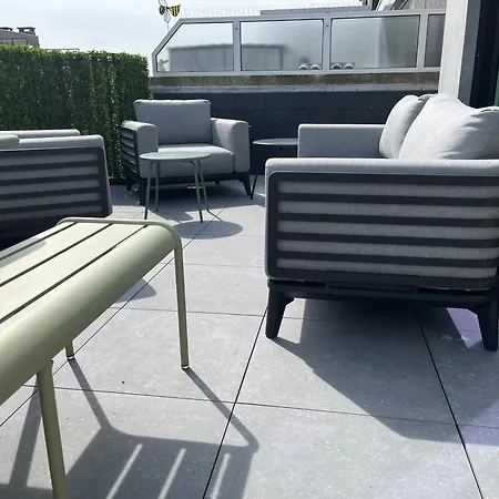 Apartment Penthouse Voor 2 Met 2 Ruime Terrassen Op 6 Min Wandelen Het Ostende